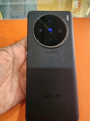 VIVO X100 Global មួយទឹកស្អាត 99%
