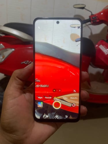 VIVO Y 300i sim2 / 12+12g /512g CH / zin / 98%/