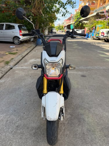Zoomer X 2018
