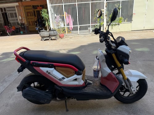 Zoomer X 2018
