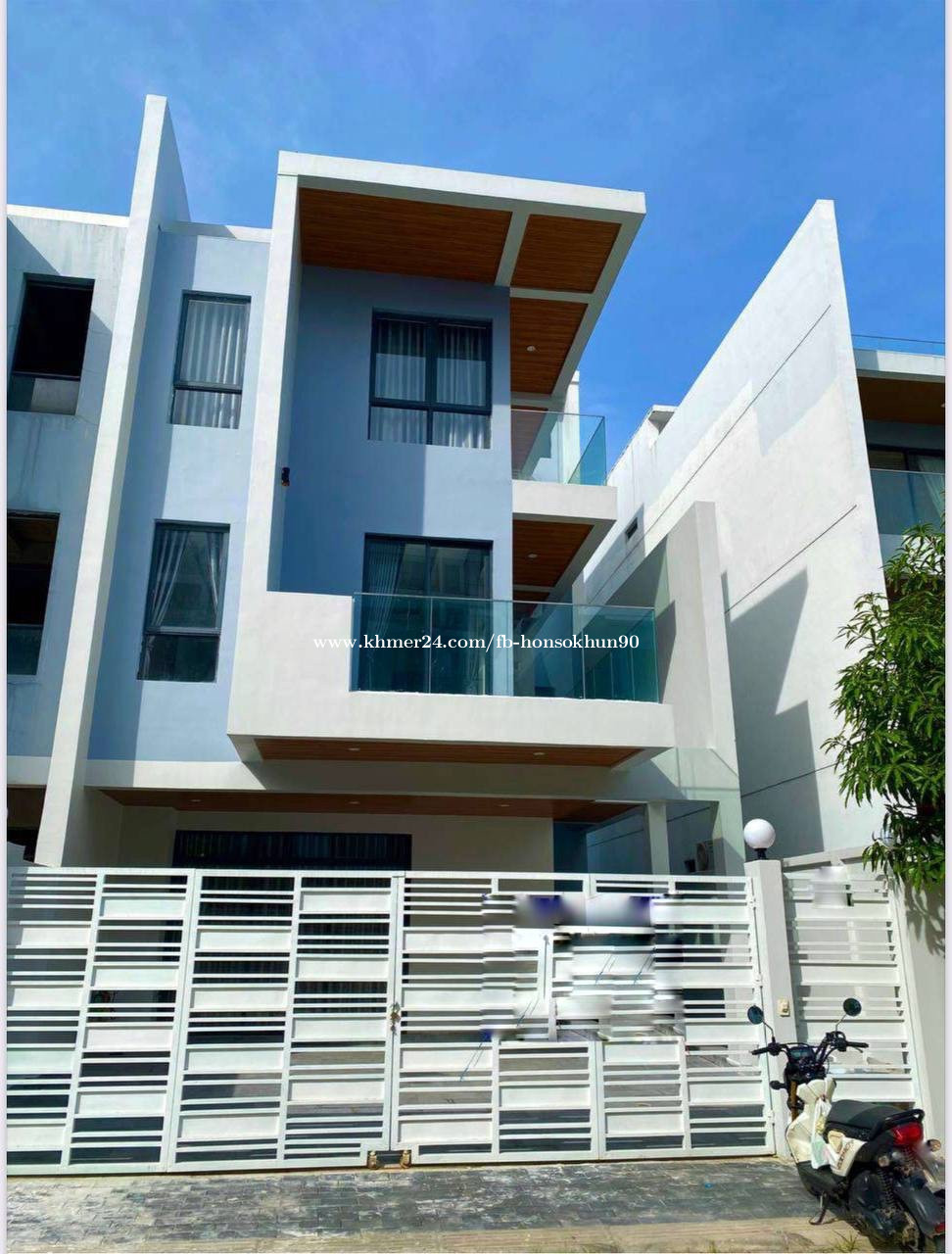 Twin Villa for rent Borey Woodland 60M