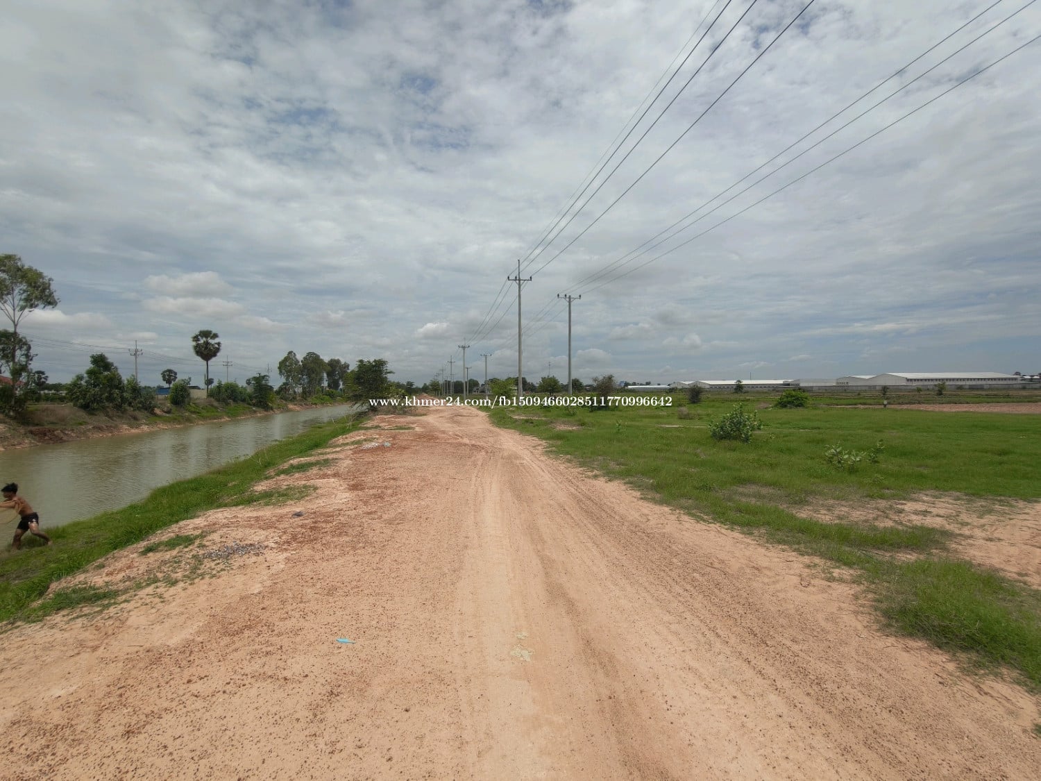 ដីលក់ធូរថ្លៃជាប់ប្រឡាយតាហិ បឹងធំ