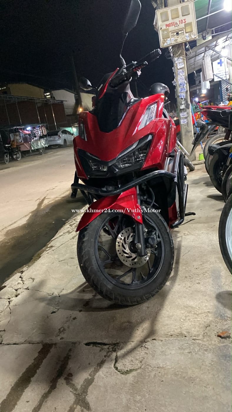 ម៉ូតូលក់
