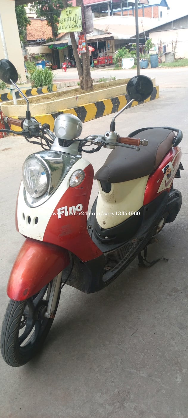 ម៉ូតូលក់
