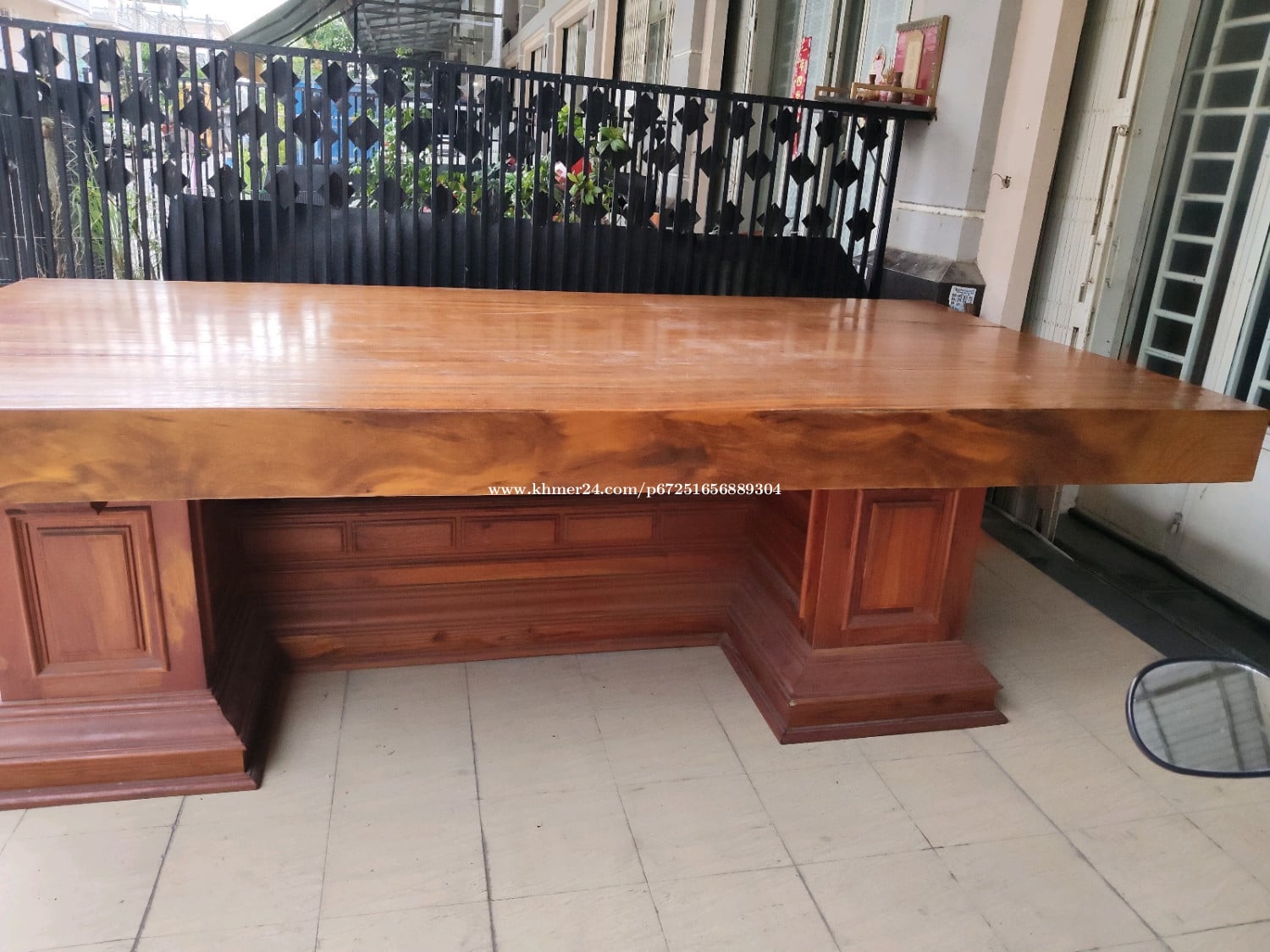 លក់តុឈើបេង ខ្នាតធំ
