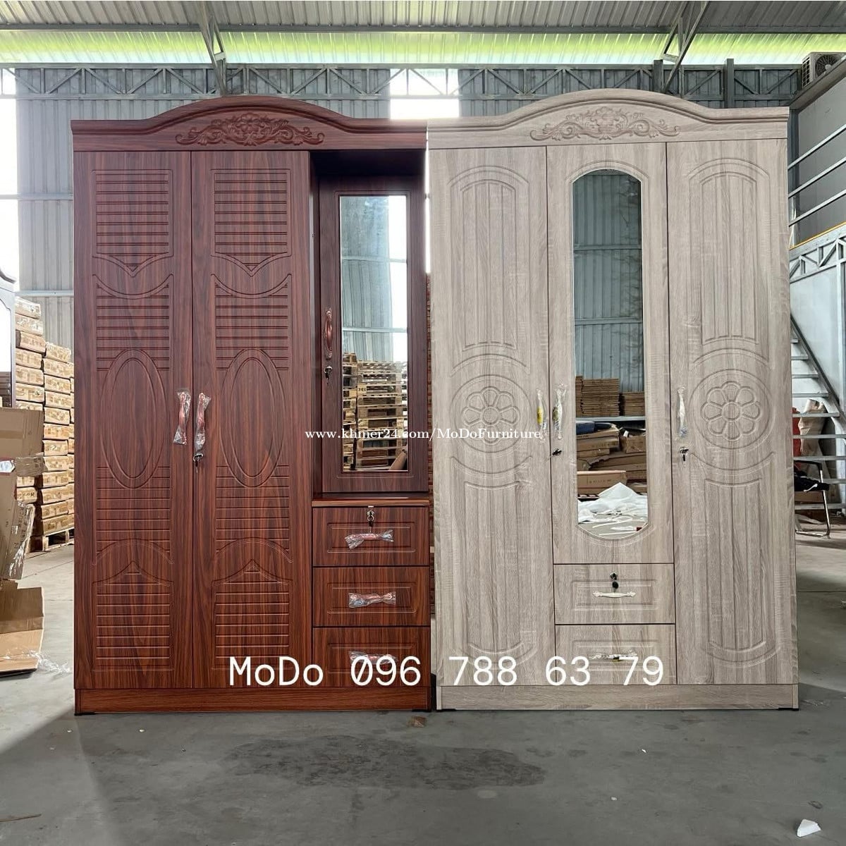 ទូខោអាវឈើ 120 x 50 x 210cm(កម្មង់ភ្លាមដឹកភ្លាម)