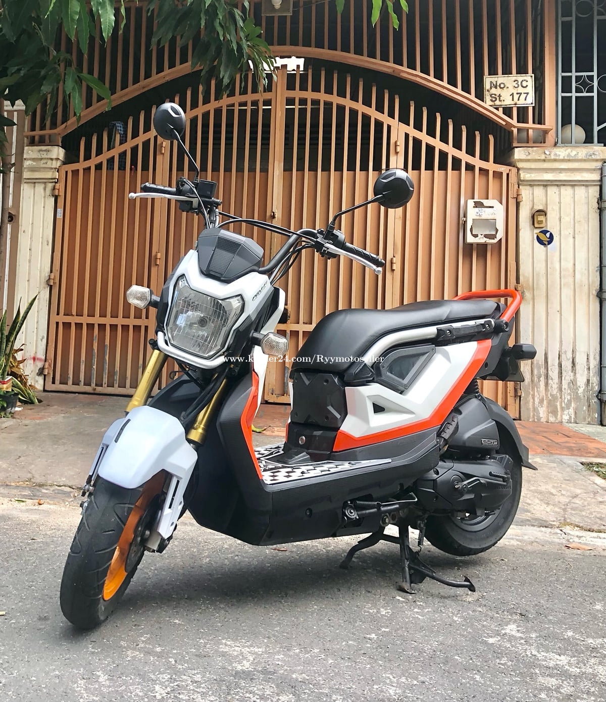 ๐ฅHONDA ZOOMER-2 Year2017 Power110cc (Japan) for Sale๐ตCheap Price(610$)Have Tax ID Card๐๐งก