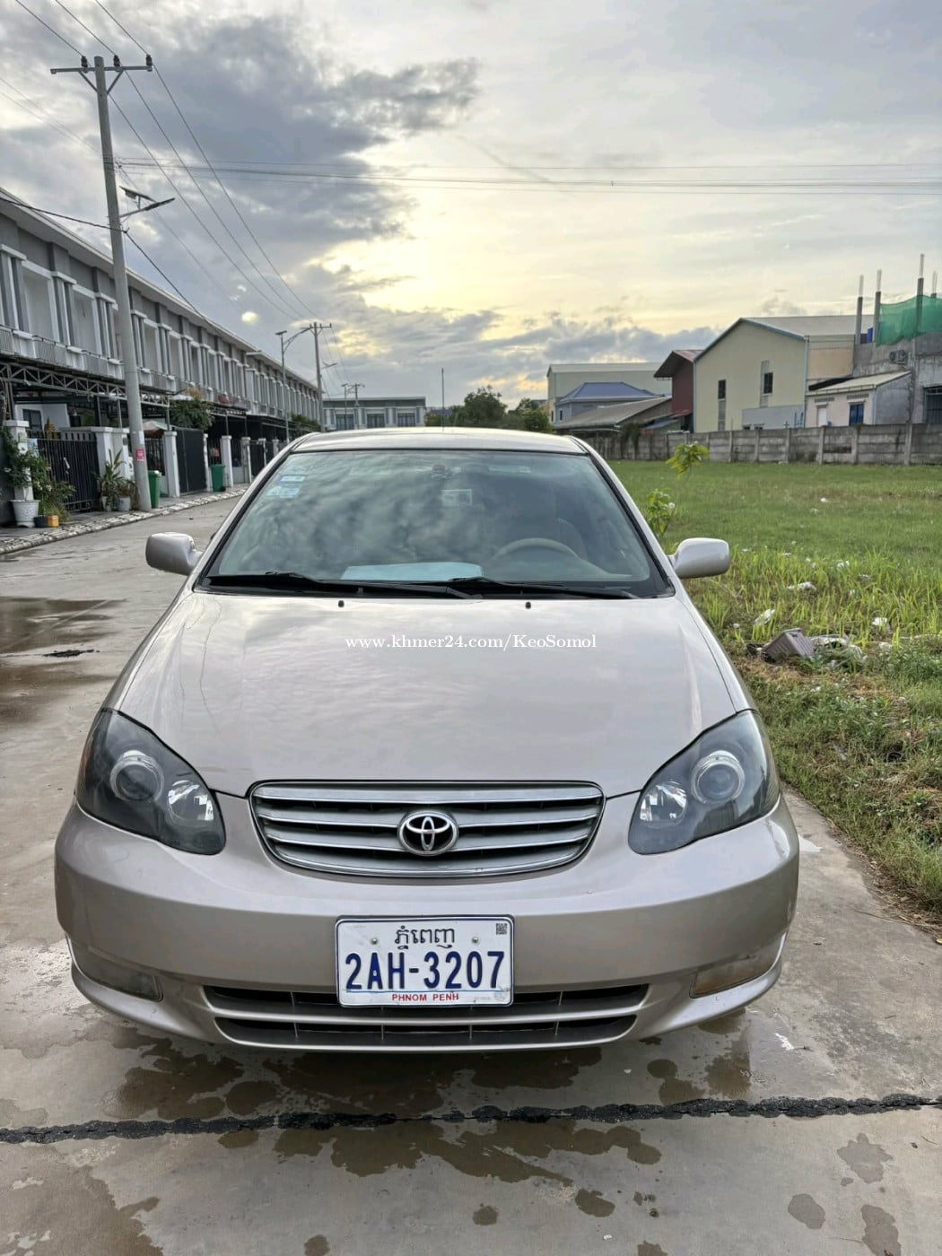 Corolla 03 le ធានាឡានស្អាត មិនបុកមិនប៉ះ ទឹកថ្នាំហ្សិន សាច់ដែកខ្ចី ឯកសារគ្រប់ម្ចាស់ដើម