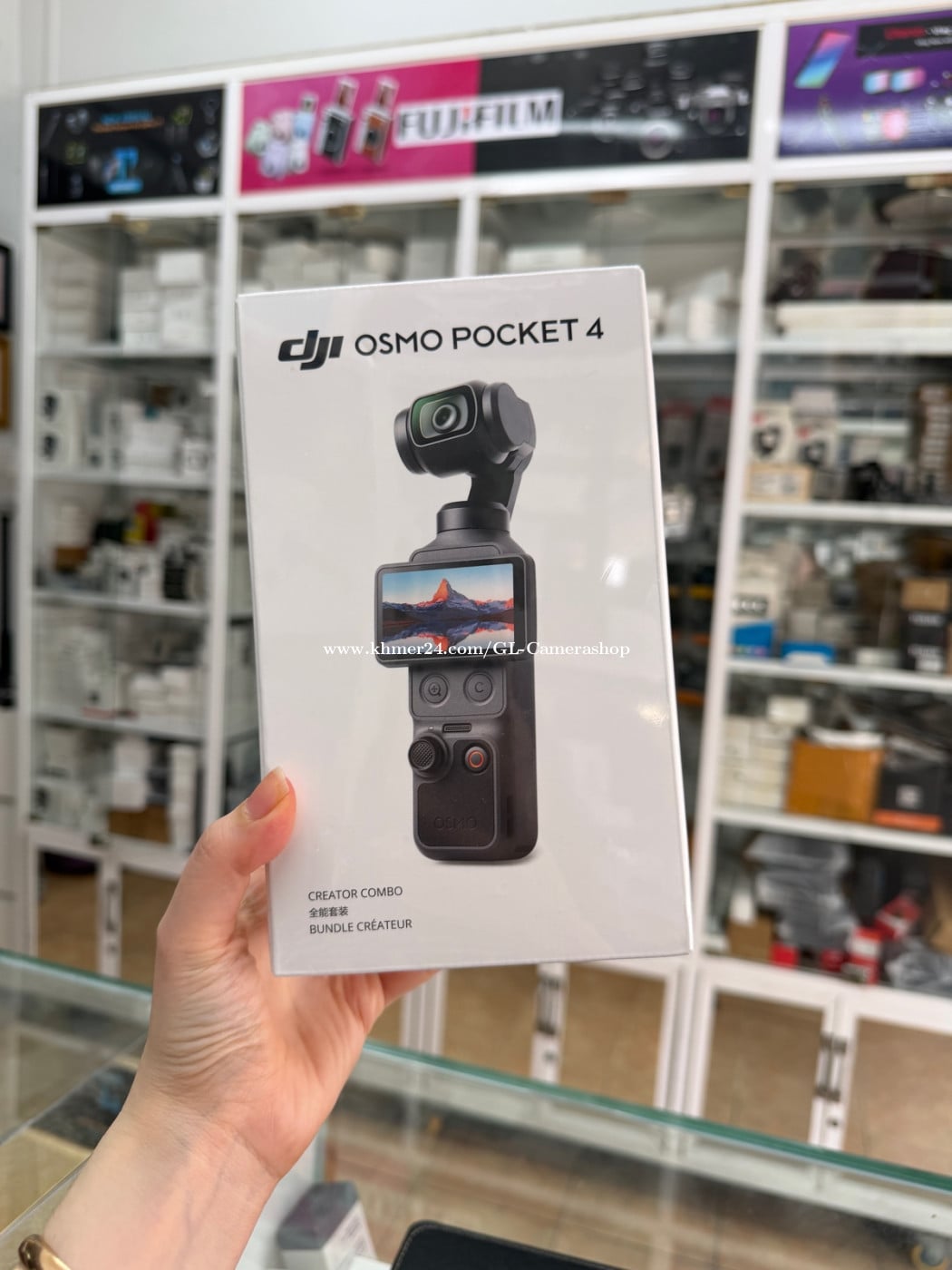 DJI osmo pocket 4 creator combo