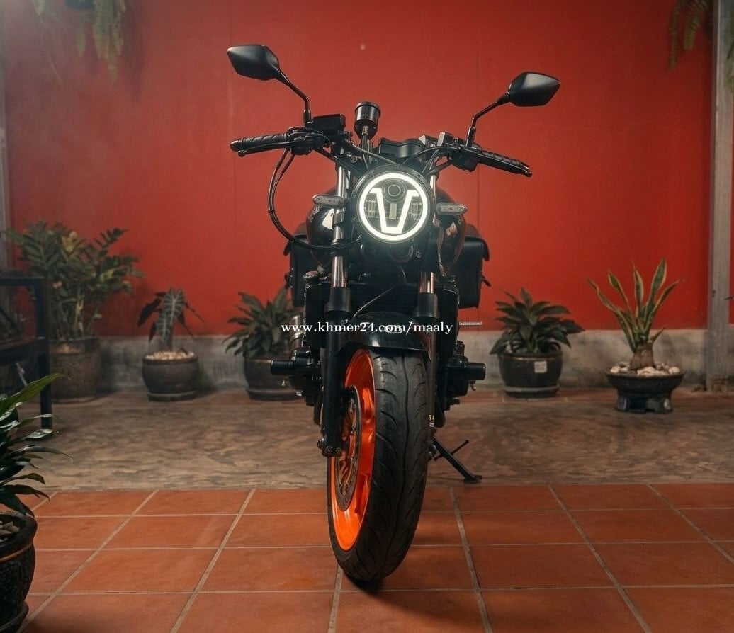 Honda CB 400
