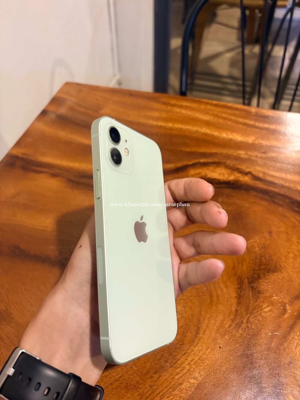 iPhone 12 ពណ៌ matcha 256G LL/A ស្អាត 98% សុំណុំ ដើរលឿនធានាល្អប្រើ ស្រឡាញ់ទាក់ទងបាន សល់តែមួយនេះទេ