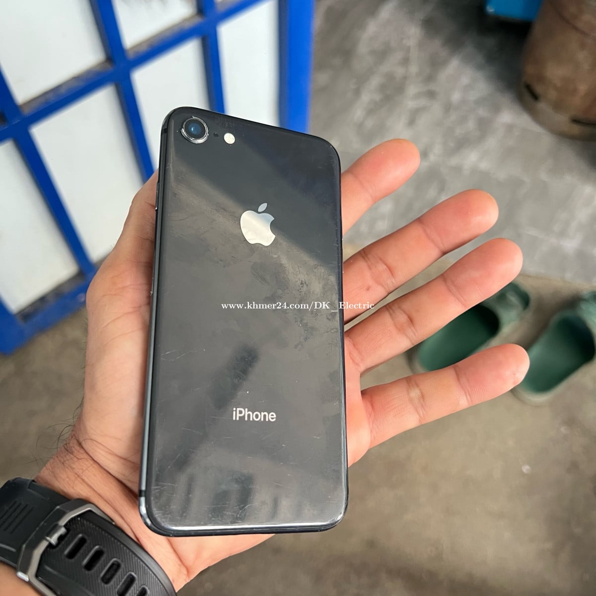 iPhone 8G