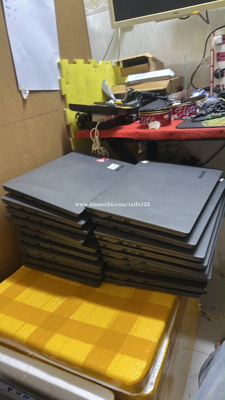 Laptop i5 7th RAM8G /SSD 240GVGA AMD 2G 14โ HD No Adpater 110$ for 10pcs
