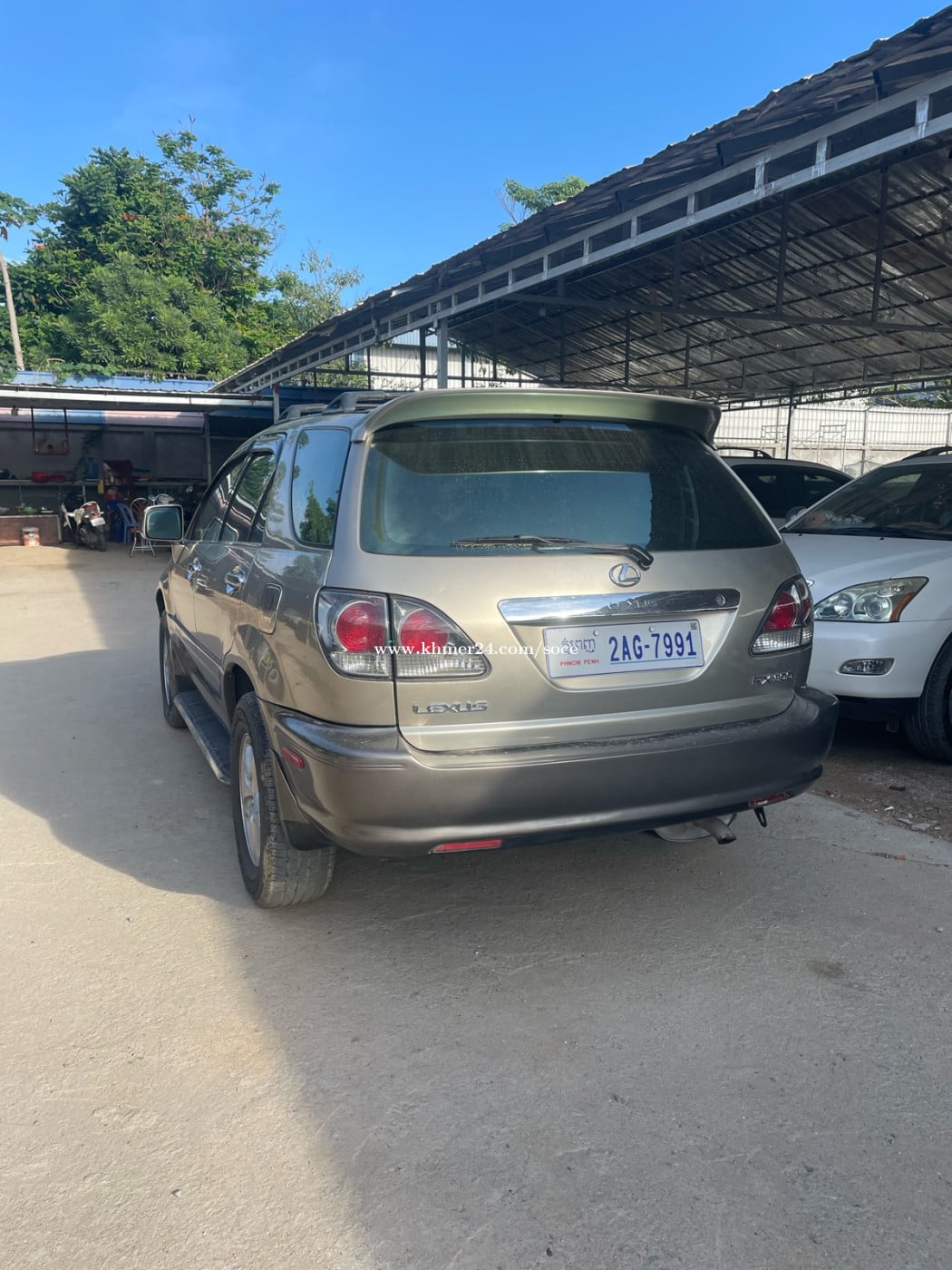 LEXUS RX300 2002 ប៉ុង1