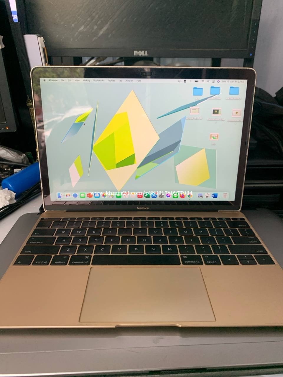 Macbook