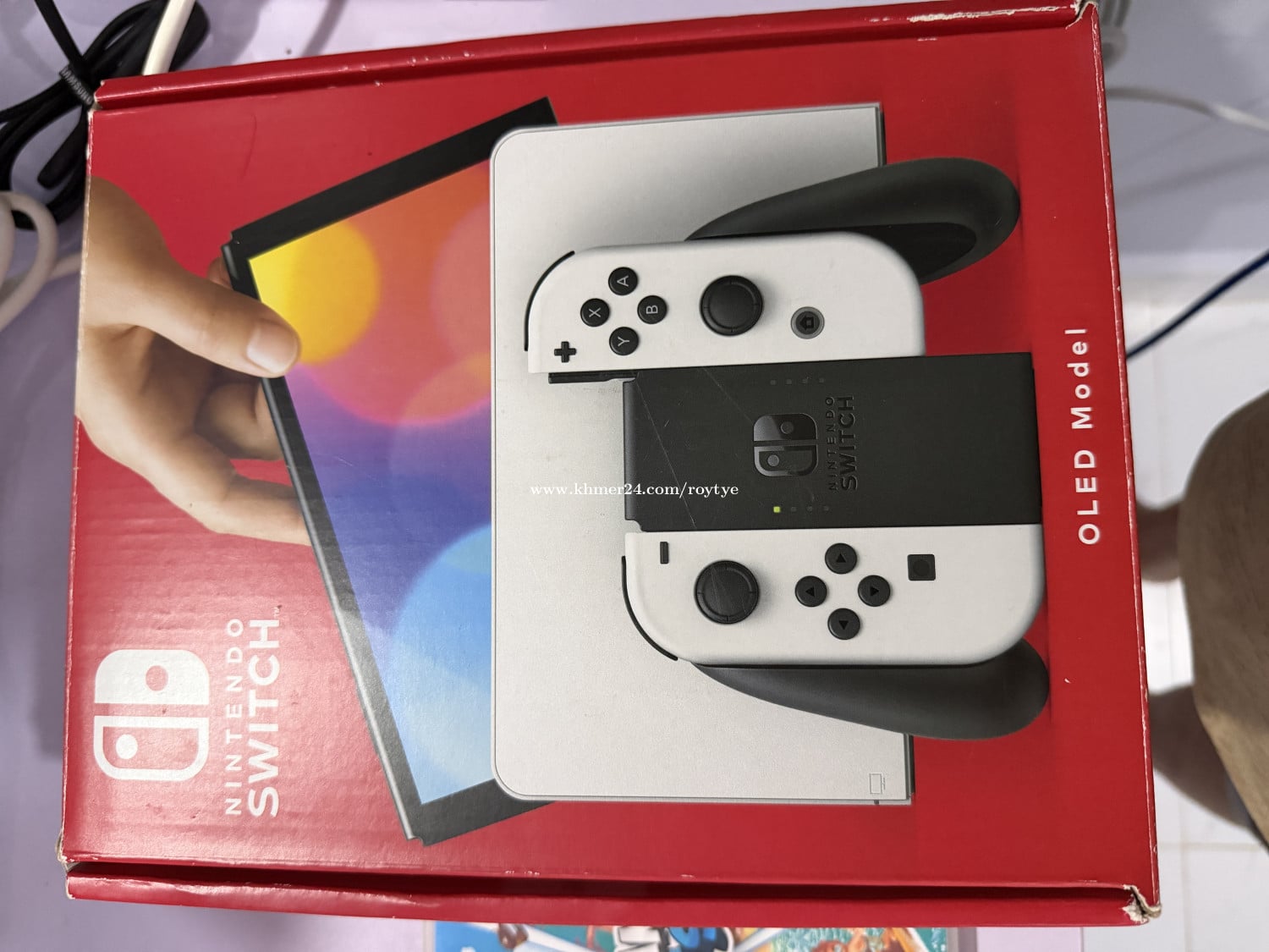 Nintendo switch Oled 99% Look like new