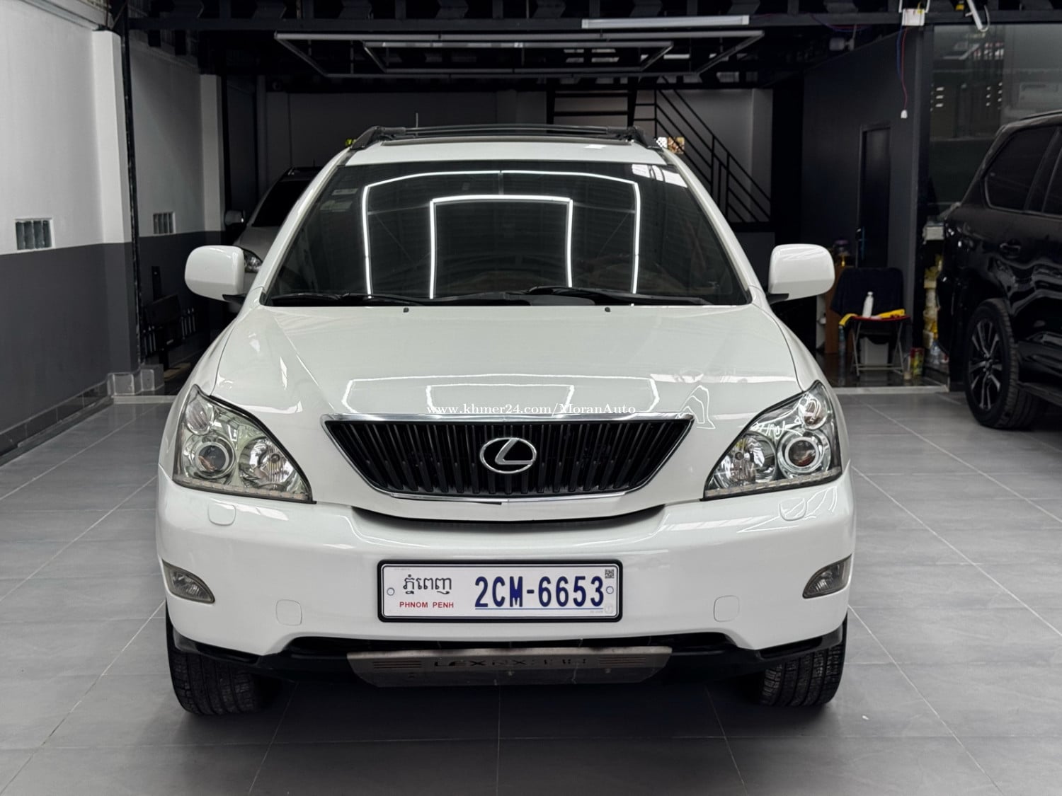 Rx 330 2005 Full ប៉ុង១ ក្នុងលឿង