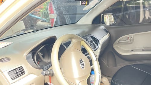 ឡានលក់បន្ទាន់ 7,500 ចរចា (smart key)
