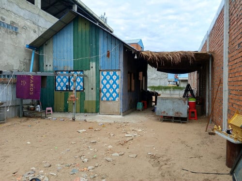 ដីជួល