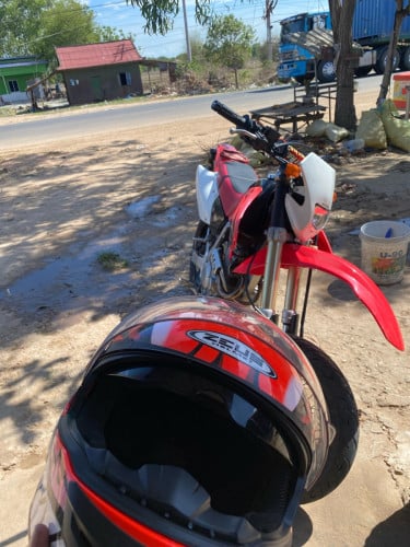 លក់ម៉ូតូ