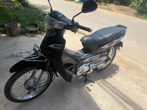 ម៉ូតូលក់ប្រញ៉ាប់