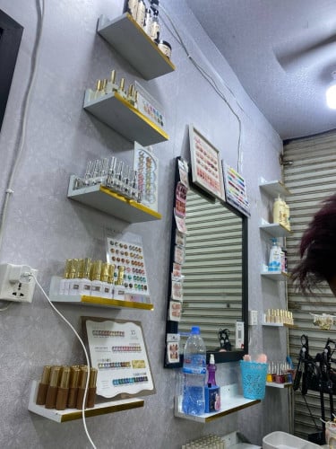 សាឡន តូបសេងទាំងអីវ៉ាន់
