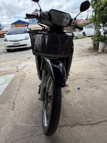 លក់នៅអេម