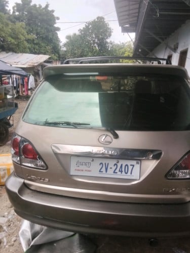 លក់មេៗអ្នកជិះផ្ទាល់