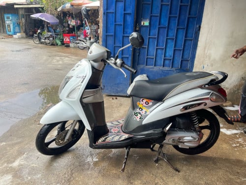 លក់បងៗម៉ូតូខ្ញុំជិះផ្ទាល់