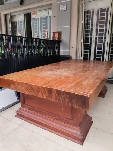 លក់តុឈើបេង ខ្នាតធំ