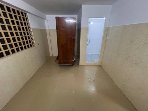 ផ្ទះល្វែងលក់បន្ទាន់