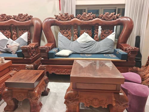 ចង់លក់សាឡុងយក្សធ្នង់សុទ្ធ1ឈុត 10គ្រាប់