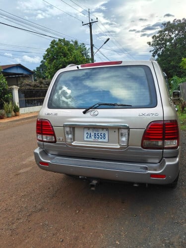 ឆ្នាំ2000ឡានថ្មីបងប្អូនអាចដាក់ម៉ូយបាន