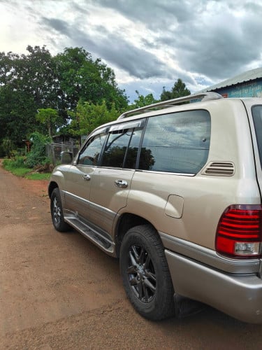 ឆ្នាំ2000ឡានថ្មីបងប្អូនអាចដាក់ម៉ូយបាន