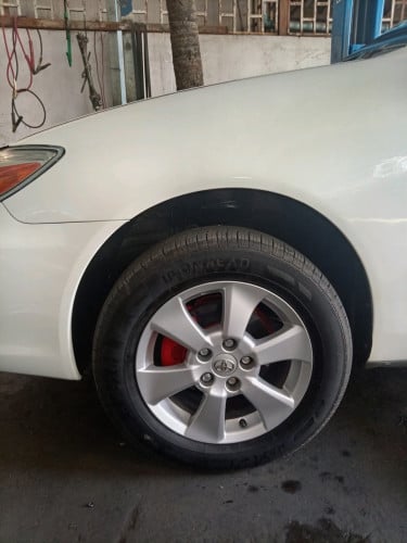 លក់យ៉ាន់សំបកកង់នៅថ្មី 215/60R16