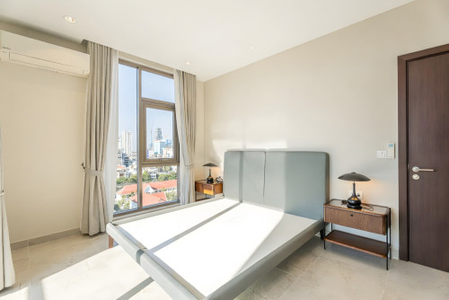 ๐
๐จ๐ซ ๐๐๐ง๐ญ: 2BR Grace Apartment For Rent โ Daun Penh Area