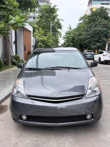មានលុយ 4000$ អាចរំលស់យក Prius08 ក្រដាស់ពន្ឌយកប្រើភ្លាម