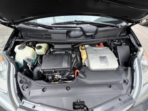 មានលុយ 4000$ អាចរំលស់យក Prius08 ក្រដាស់ពន្ឌយកប្រើភ្លាម