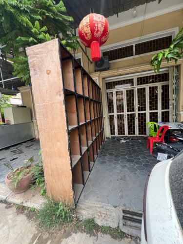 ទូរដាក់ឥវ៉ាន់លក់ 50$ ពេលកាត់ 350$ 017229971 / 0883272207