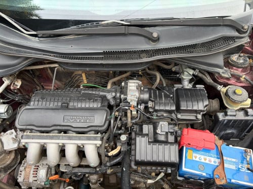 ឡានលក់ $8,500 (ចរចា)