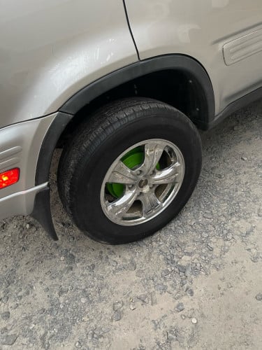 ឡានលក់ឆ្នាំ99