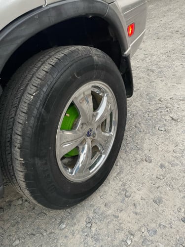 ឡានលក់ឆ្នាំ99