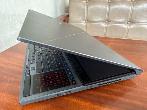 កប់ ASUS Zephyrus 15’ Inch GX550 LWS Dual 2 Screen CPU Core i7 RAM 32Gb SSD 2TBScreen2: Touch Screen