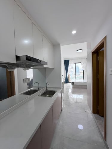 ๐
๐จ๐ซ ๐๐๐ง๐ญ: Brand New Condo For Rent โ Wat Phnom, Nigh Market
