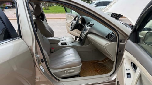 មហាសែនថ្មី Camry 08 hybrid full ម្ចាស់ដើម