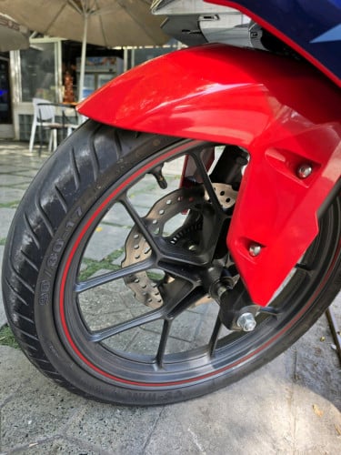 លក់ឬដូរ honda winer R 2026 ម៉ូតូនៅខ្ចីណាស់បងប្អូន