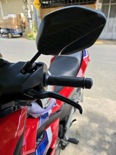 លក់ឬដូរ honda winer R 2026 ម៉ូតូនៅខ្ចីណាស់បងប្អូន
