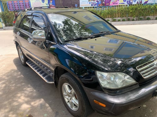 ឡានលក់បន្ទាន់ Lexus rx300 01 p1