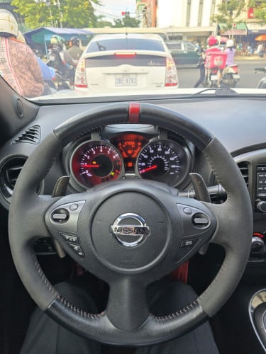 ប្រភេទឡានកម្រ nissan juke nismo RS USA
