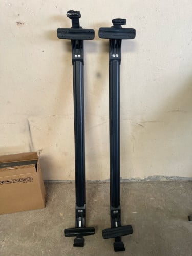 លក់ដែកស៊ុមលើដំបូលរថយន្ត Prius  (Roof Rack Crossbar)